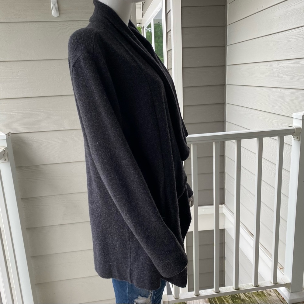 J. CREW Drapey Dark Grey Open Cardigan - Picture 4 of 7